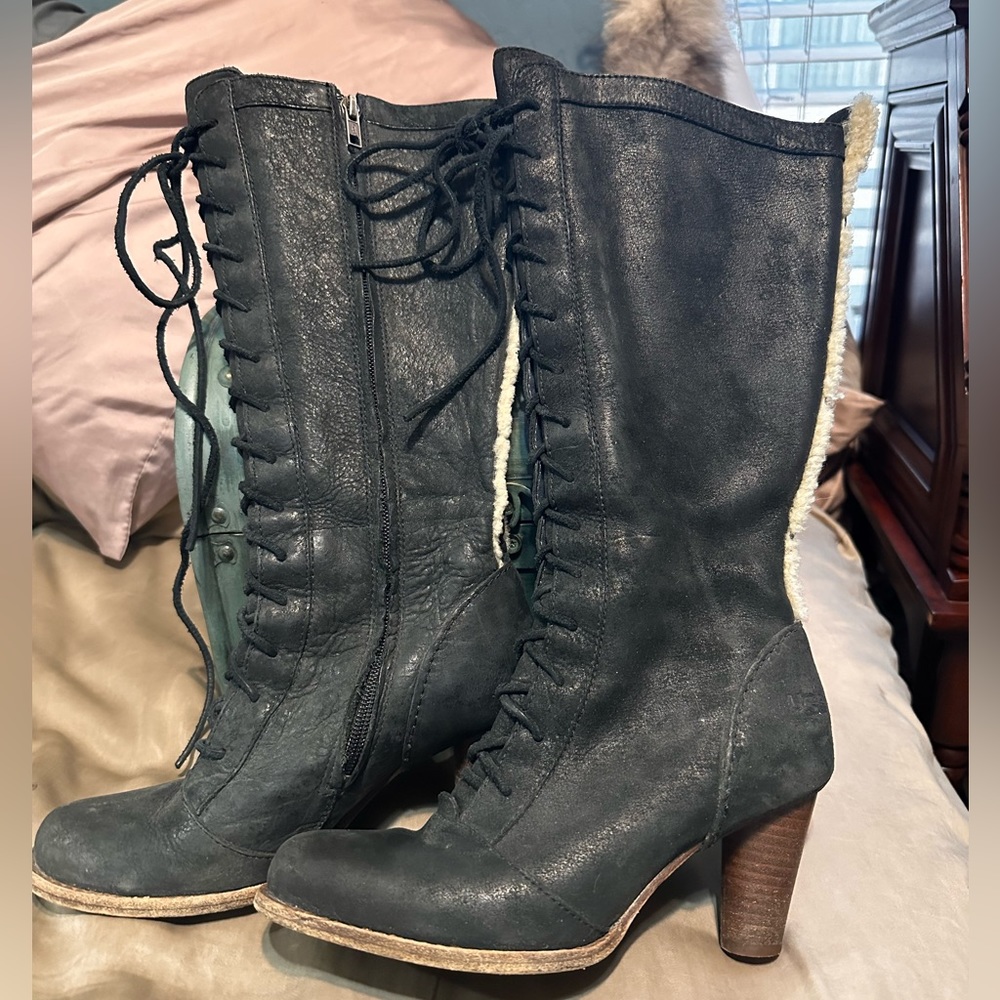 Beautiful UGG Lace up boots